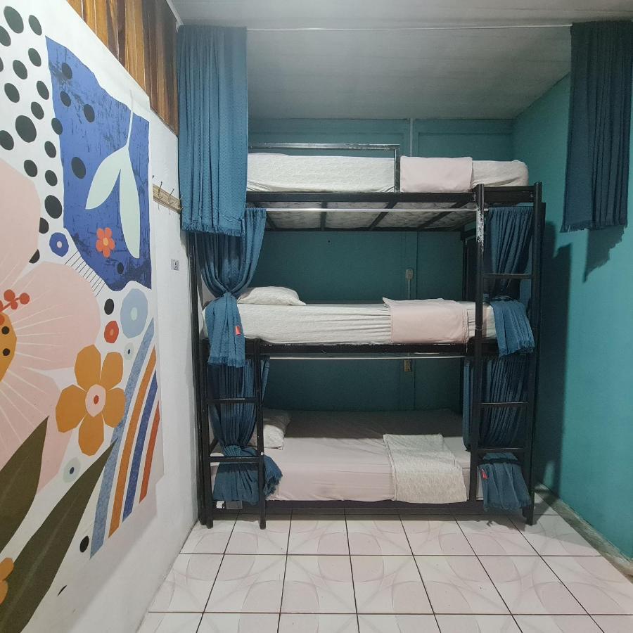 Santafe Hostel La Fortuna Luaran gambar