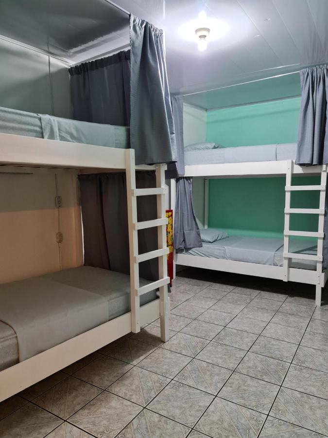Santafe Hostel La Fortuna Luaran gambar